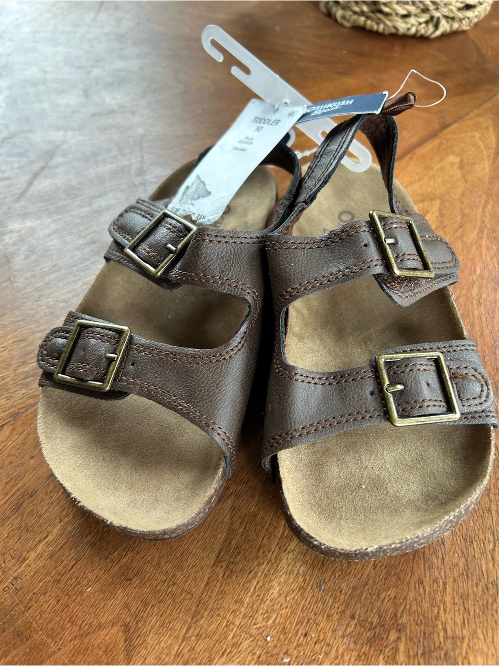 Little kids Oshkosh sandals NWT